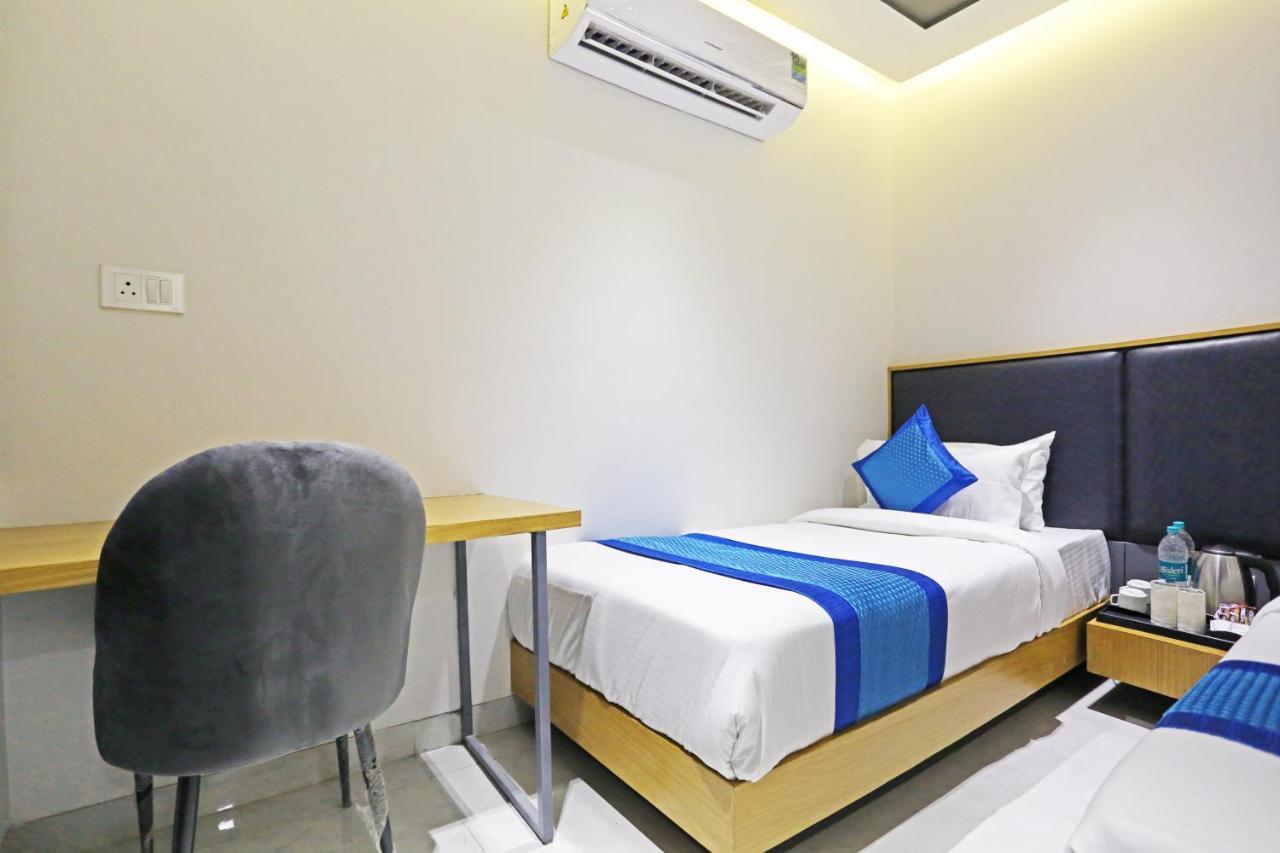 Hotel Apple Villa - Near Delhi Airport With Free Airport Transsfer New Delhi Luaran gambar